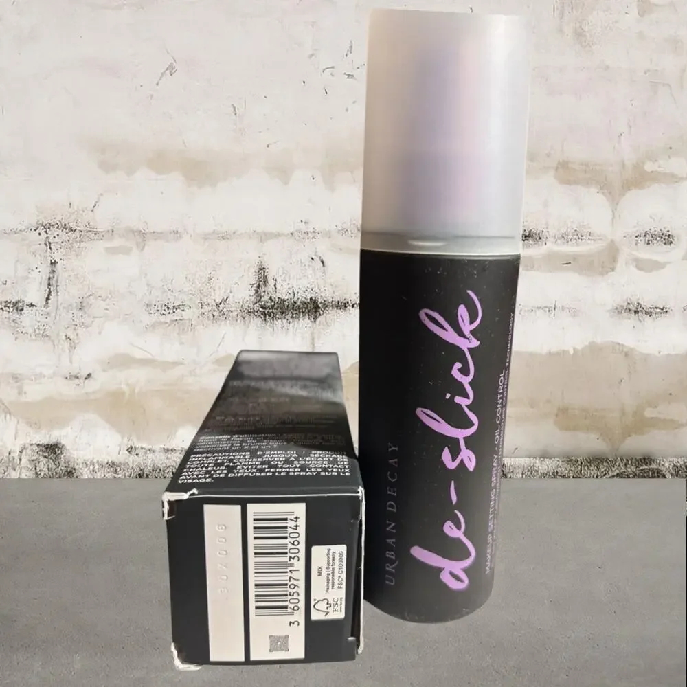 Urban Decay De-Slick Oil Control Makeup Setting Spray NIB - Picture 5 of 5